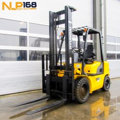 Hyundai 33DF-7 diesel forklift