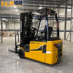 Xe nâng điện Hyundai 18BT-9U