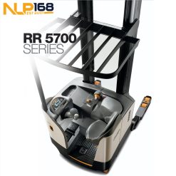 crown rr5700s reach truck